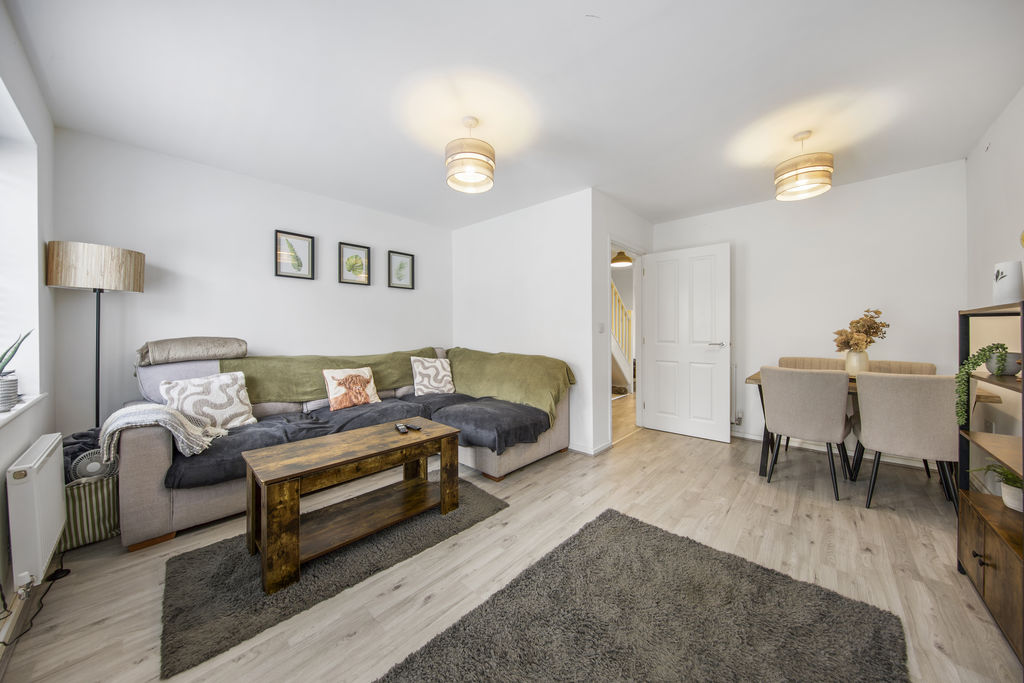 Sail Court Unstone